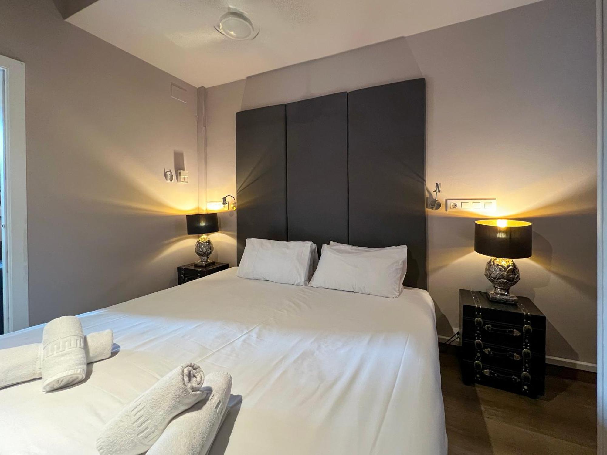 Stay U-Nique Apartments Est Barcelona Zewnętrze zdjęcie