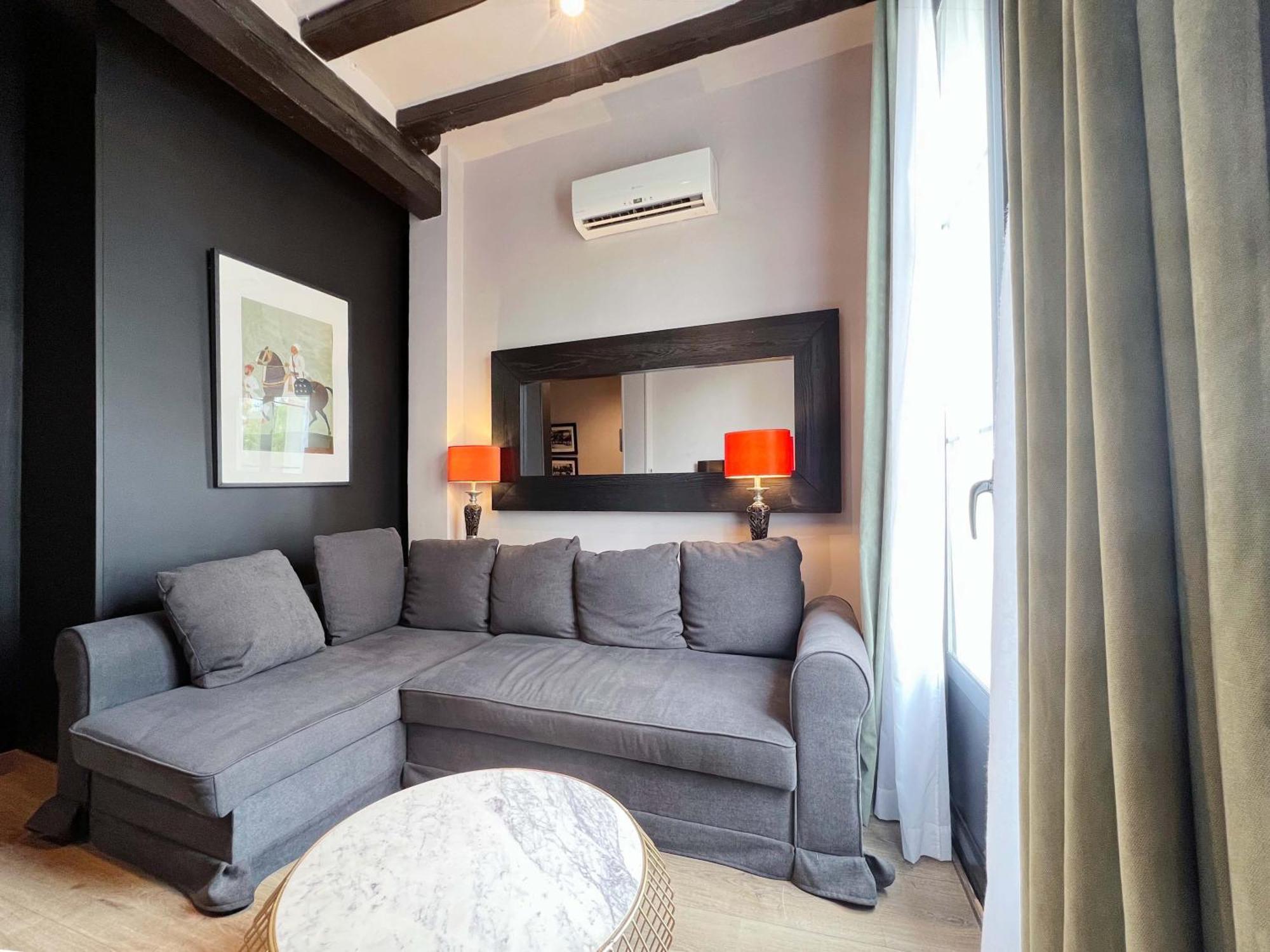Stay U-Nique Apartments Est Barcelona Zewnętrze zdjęcie