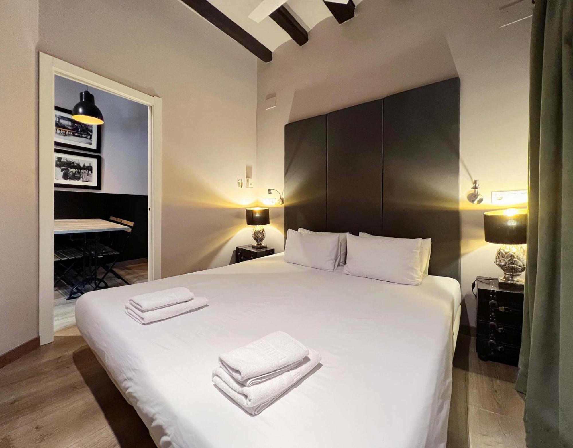 Stay U-Nique Apartments Est Barcelona Zewnętrze zdjęcie